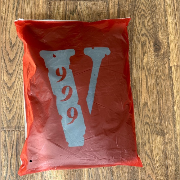 Juice Wrld x Vlone Blade Sweatshirt - Picture 4 of 7